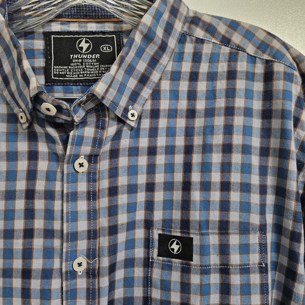 Thunder Men's XL Blue Button Down‎ Shirt Western Checks Pockets Logo Outdoor